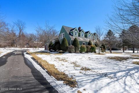 9 Presidential Dr, Kinderhook, NY 12106 photo 5