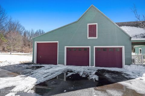9 Presidential Dr, Kinderhook, NY 12106 photo 8