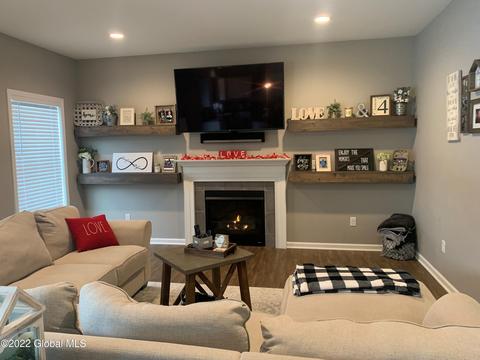 103 Memory Ln, Perth, NY 12025 photo 10