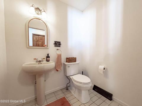 12 Timberwick Dr, Halfmoon, NY 12065 photo 31