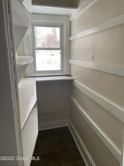 1040 Keyes Ave, Schenectady, NY 12309 photo 8
