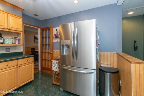 3252 Mcdonald Ave, Schenectady, NY 12304 photo 12