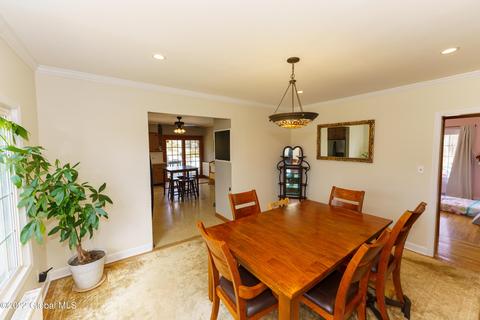 27 Werner Rd, Halfmoon, NY 12065 photo 5