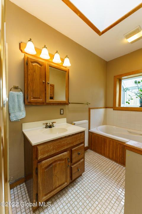 27 Werner Rd, Halfmoon, NY 12065 photo 21
