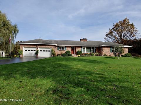 555 West St, Argyle, NY 12809 photo 1