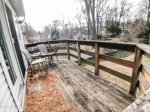 125 E Poplar Dr, Delmar, NY 12054 photo 32