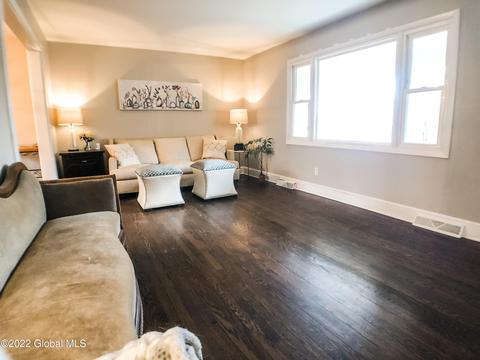 125 E Poplar Dr, Delmar, NY 12054 photo 7