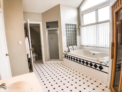 125 E Poplar Dr, Delmar, NY 12054 photo 25