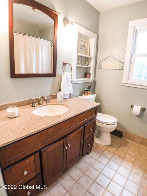 125 E Poplar Dr, Delmar, NY 12054 photo 36