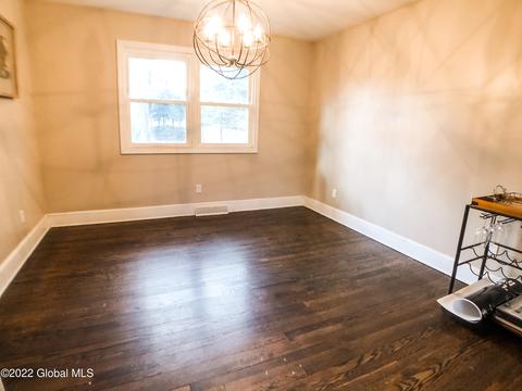125 E Poplar Dr, Delmar, NY 12054 photo 9