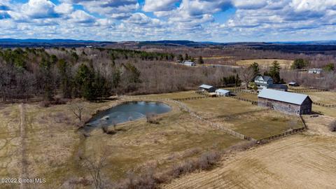 257 Devenpeck Road Rd, Root, NY 12166 photo 4
