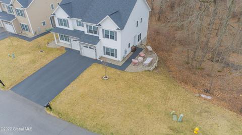 27 Reutter Dr, Selkirk, NY 12158 photo 9