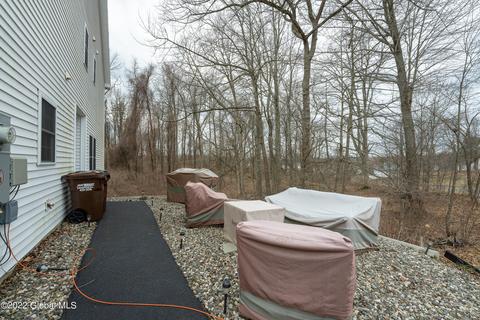 27 Reutter Dr, Selkirk, NY 12158 photo 13