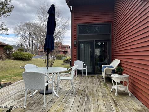 9 Rugby Rd, Slingerlands, NY 12159 photo 31