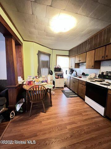 454 Third St, Schenectady, NY 12306 photo 4