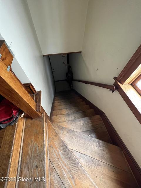 54 Mcclellan St, Schenectady, NY 12304 photo 22