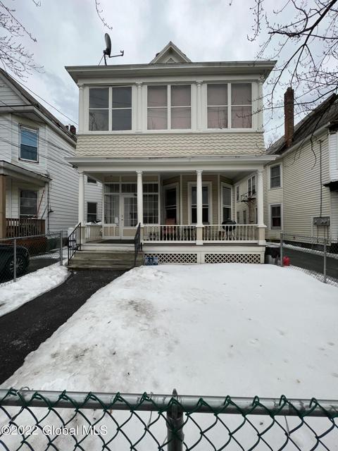 54 Mcclellan St, Schenectady, NY 12304 photo 1