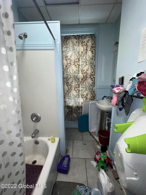 54 Mcclellan St, Schenectady, NY 12304 photo 35