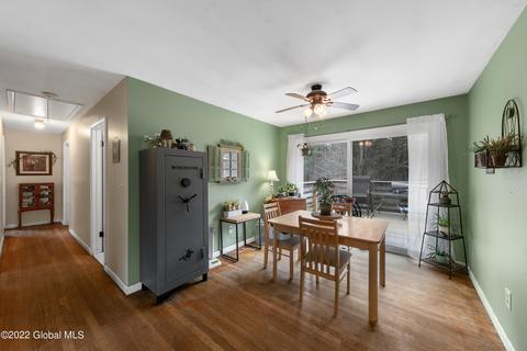 839 Warner Rd, Schenectady, NY 12309 photo 8