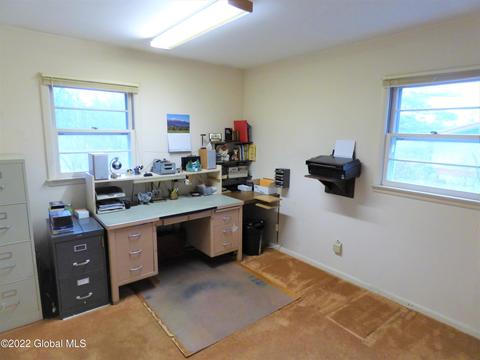 246 Juniper Dr, Schenectady, NY 12306 photo 15