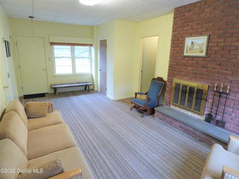 246 Juniper Dr, Schenectady, NY 12306 photo 8