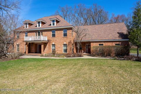 13 Covington Ct, Schenectady, NY 12309 photo 1
