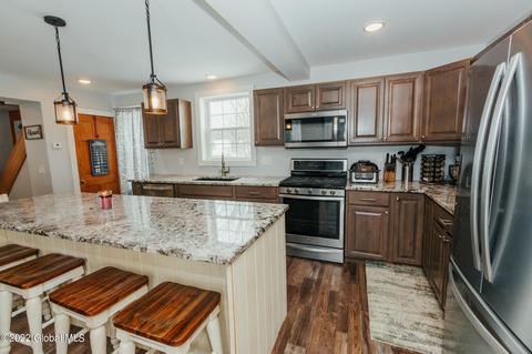 124 Dunlap Rd, Amsterdam, NY 12010 photo 7