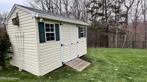 135 Trinity Pl Pl, Selkirk, NY 12158 photo 13