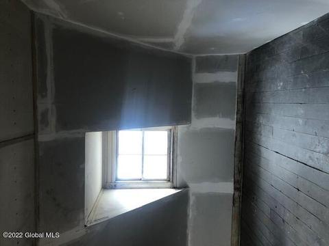 819 State St, Schenectady, NY 12307 photo 13