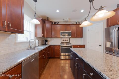 1012 Gideon Trce, Schenectady, NY 12302 photo 14
