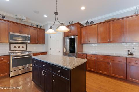 1012 Gideon Trce, Schenectady, NY 12302 photo 13