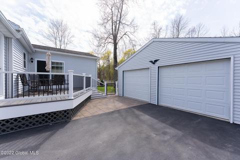 111 9th St, Saratoga Springs, NY 12866 photo 3