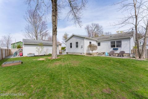 111 9th St, Saratoga Springs, NY 12866 photo 4
