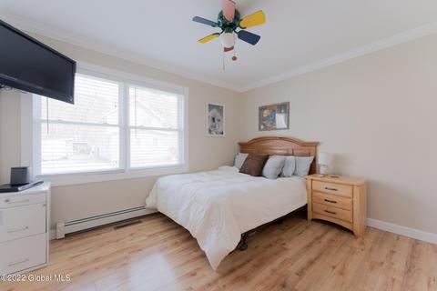 111 9th St, Saratoga Springs, NY 12866 photo 25