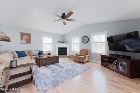 111 9th St, Saratoga Springs, NY 12866 photo 12