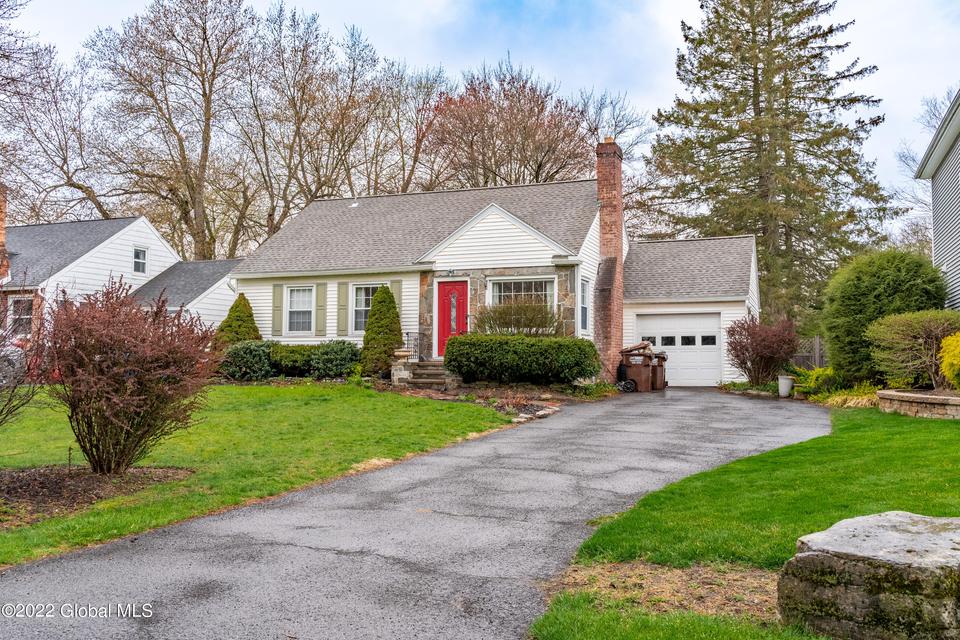 6 Brookview Ave, Bethlehem, NY 12054 21 Photos MLS 202216469 Movoto