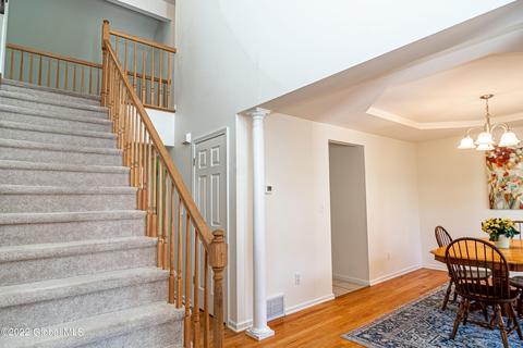 32 Domenico Dr, Glenmont, NY 12077 photo 5