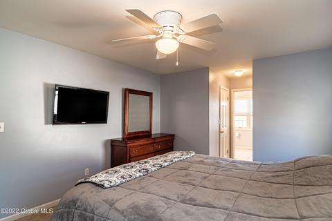32 Domenico Dr, Glenmont, NY 12077 photo 29