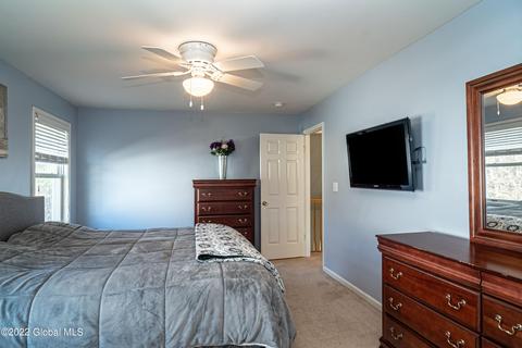 32 Domenico Dr, Glenmont, NY 12077 photo 28