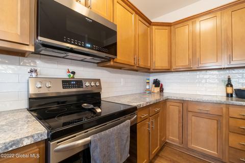 1003 Grayson Pl, Schenectady, NY 12302 photo 10