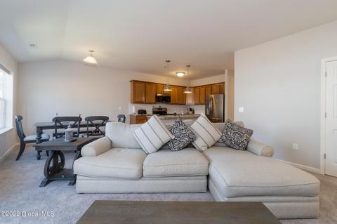 1003 Grayson Pl, Schenectady, NY 12302 photo 12