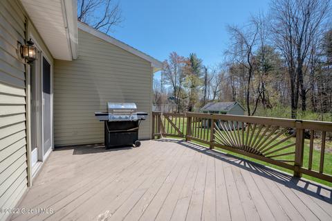 26 Dover Dr, Delmar, NY 12054 photo 40