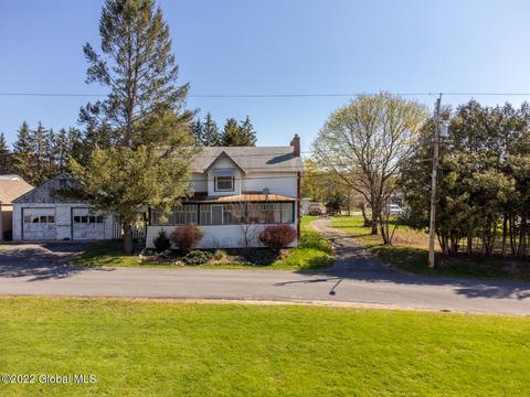 107 Pine St, Cobleskill, NY 12043 photo 1