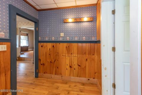 107 Pine St, Cobleskill, NY 12043 photo 20