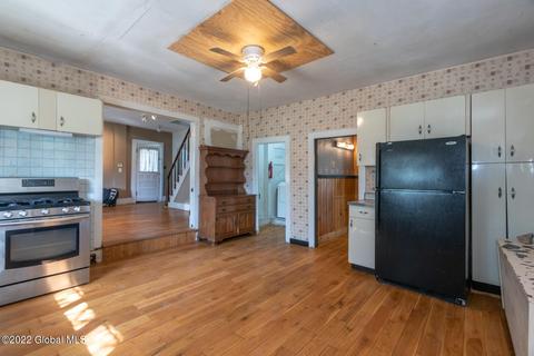 107 Pine St, Cobleskill, NY 12043 photo 17