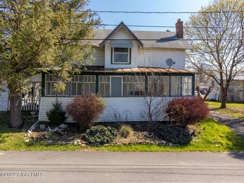107 Pine St, Cobleskill, NY 12043 photo 2