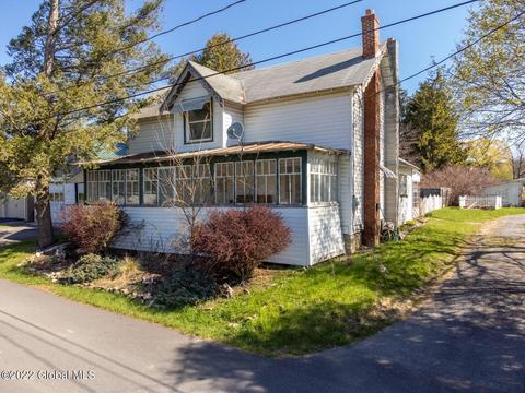 107 Pine St, Cobleskill, NY 12043 photo 3