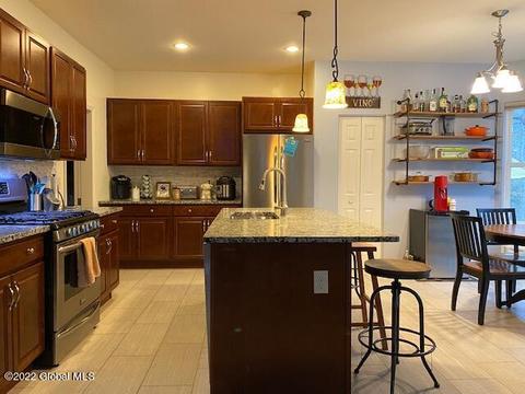 107 Sheldon Dr, Mechanicville, NY 12118 photo 7