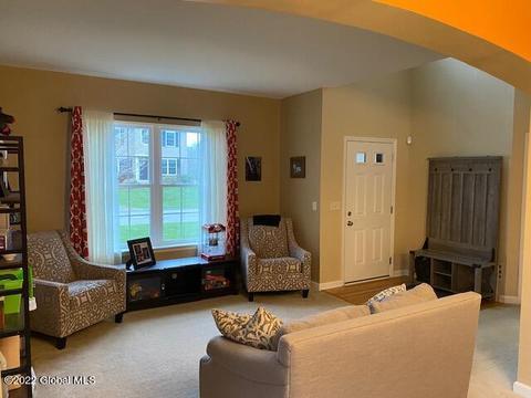 107 Sheldon Dr, Mechanicville, NY 12118 photo 3