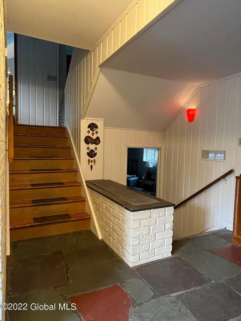 16 Werner Ave, Delmar, NY 12054 photo 4